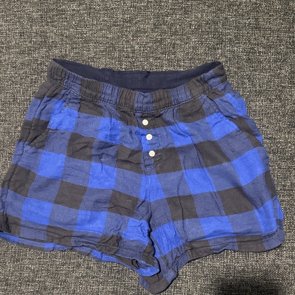 aerie women’s blue and Black Plaid Shorts